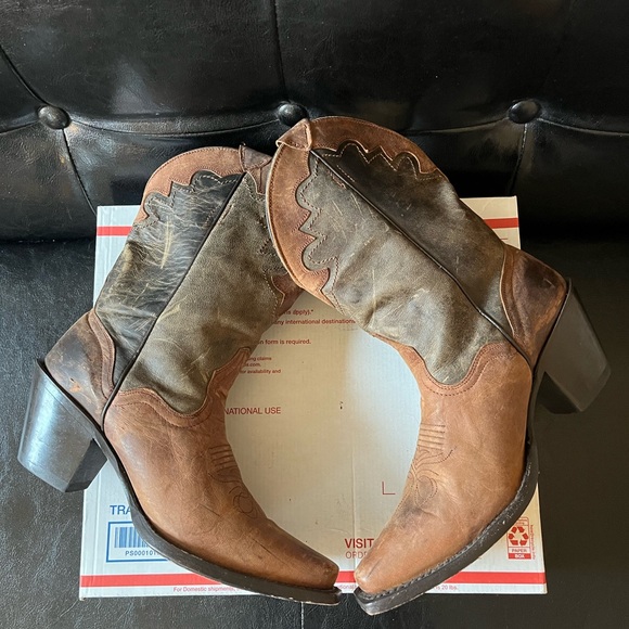 J.B. Dillon Women’s Brown Leather Western Boots - Picture 5 of 7